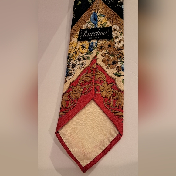 Vintage Barcelino Tie. 100% Silk.  Made in Italy. Handmade. Gorgeous. - Picture 6 of 10